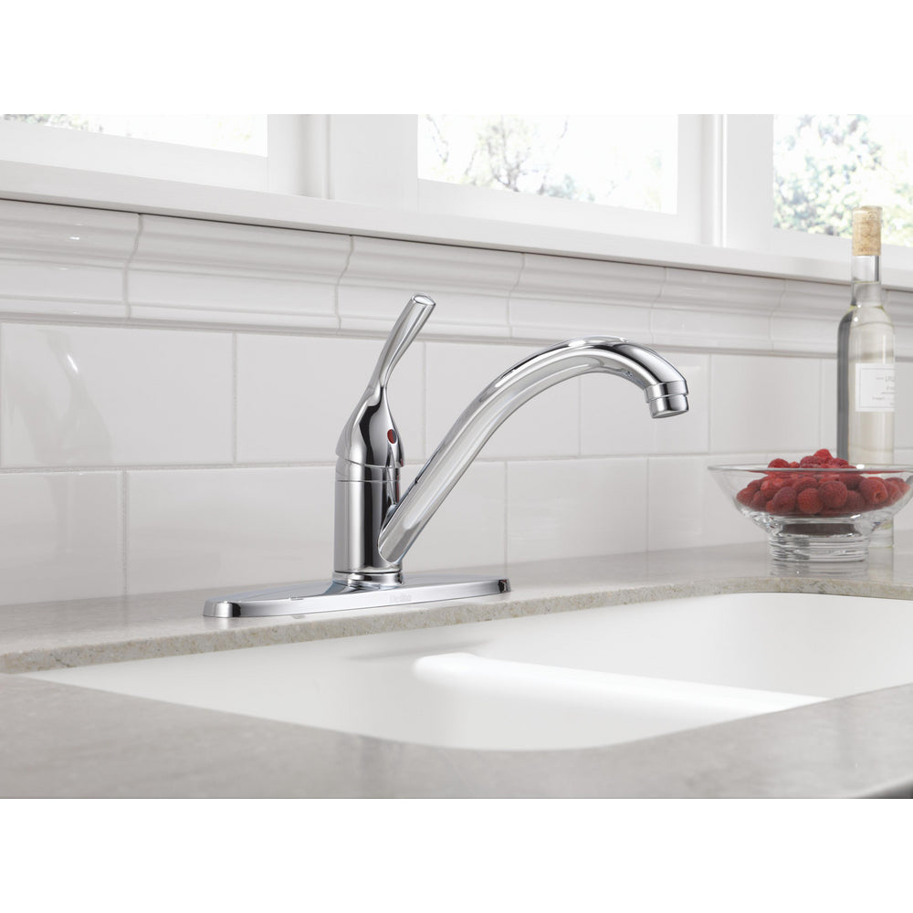 Delta Classic Single Handle Kitchen Faucet