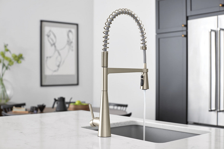 Moen Sleek Spot Resist Stainless One-Handle Pulldown Kitchen Faucet