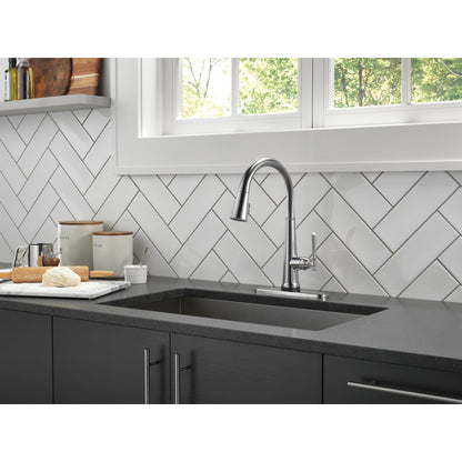 Delta Emmeline Touch 2O Pull-down Kichen Faucet 1L With Shieldspray