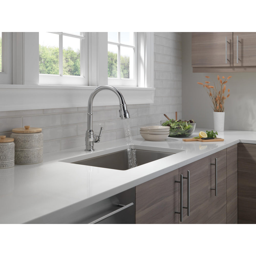 Delta Broderick Single Handle Pull-down Kitchen Faucet