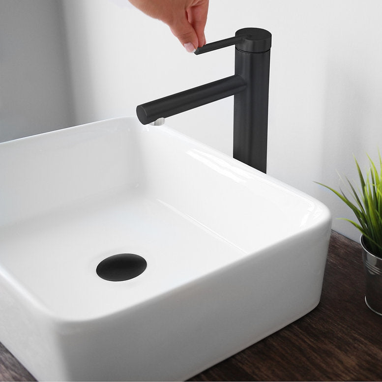 Stylish Stylish Carol Bathroom Faucet Single Handle Matte Black Finish B-123N