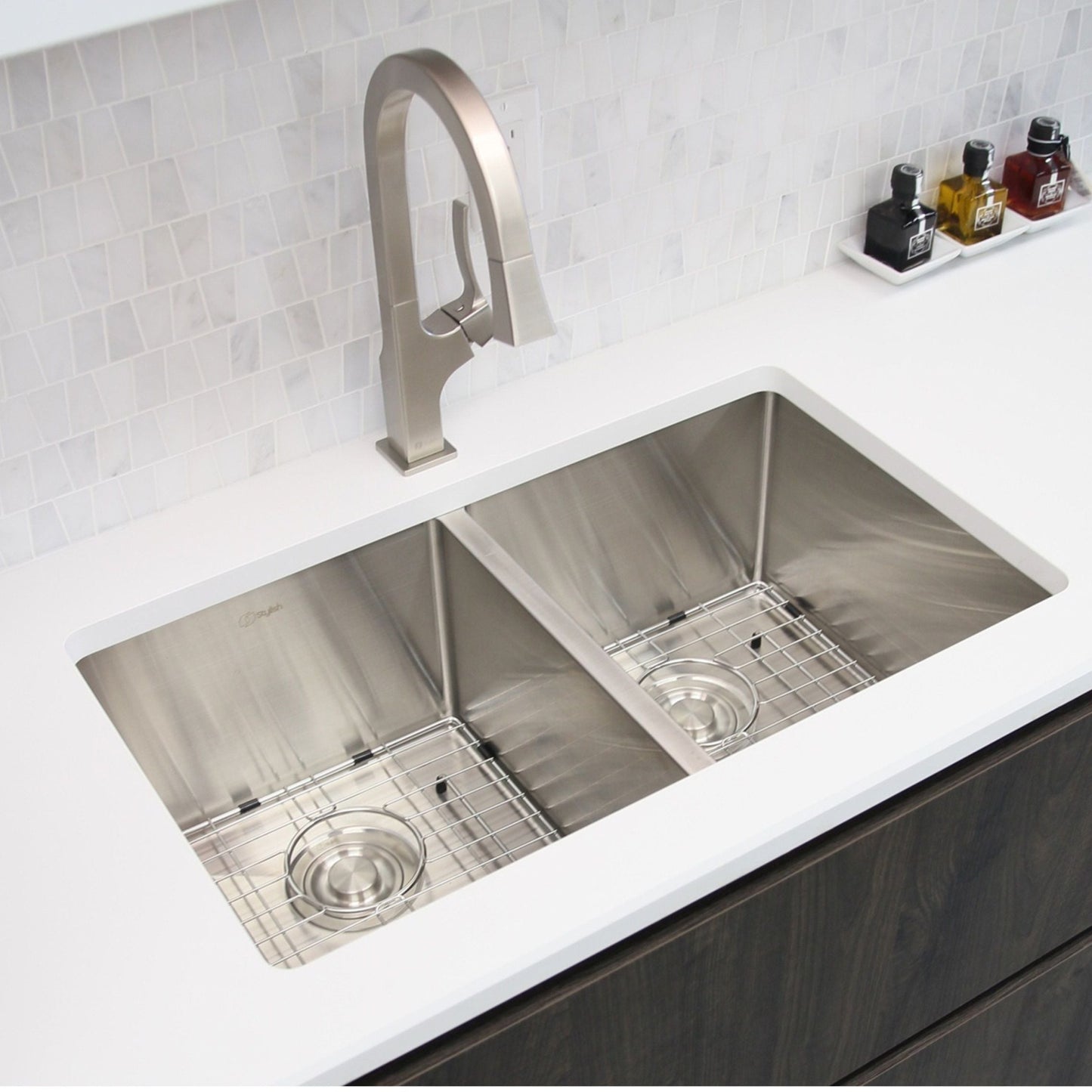 Stylish ONYX 30" x 18" Undermount or Drop-in Double Bowl Kitchen Sink, 18 Gauge Stainless Steel with Grids and Basket Strainers, S-304TG