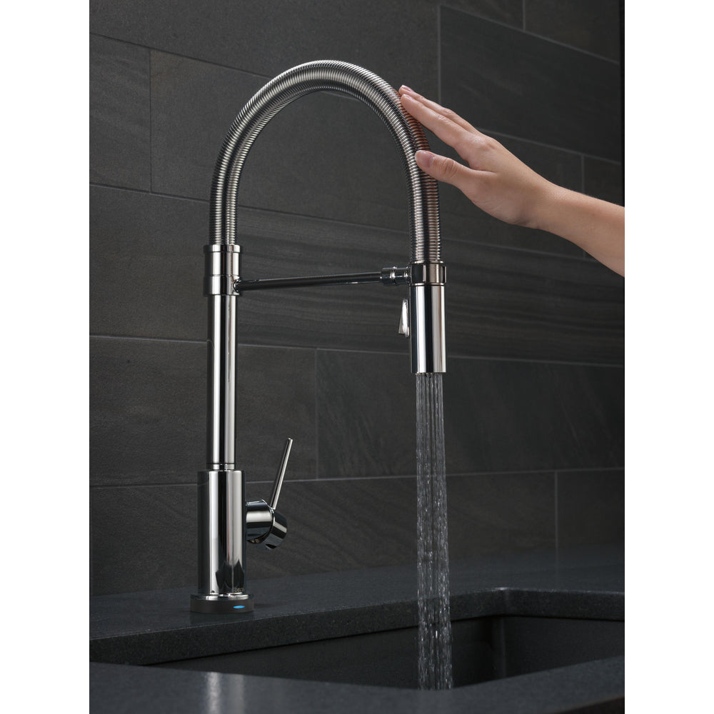 Delta TRINSIC PRO 19.5" Single Handle Pull-Down Spring Spout Kitchen Faucet with Touch2O Technology- Chrome