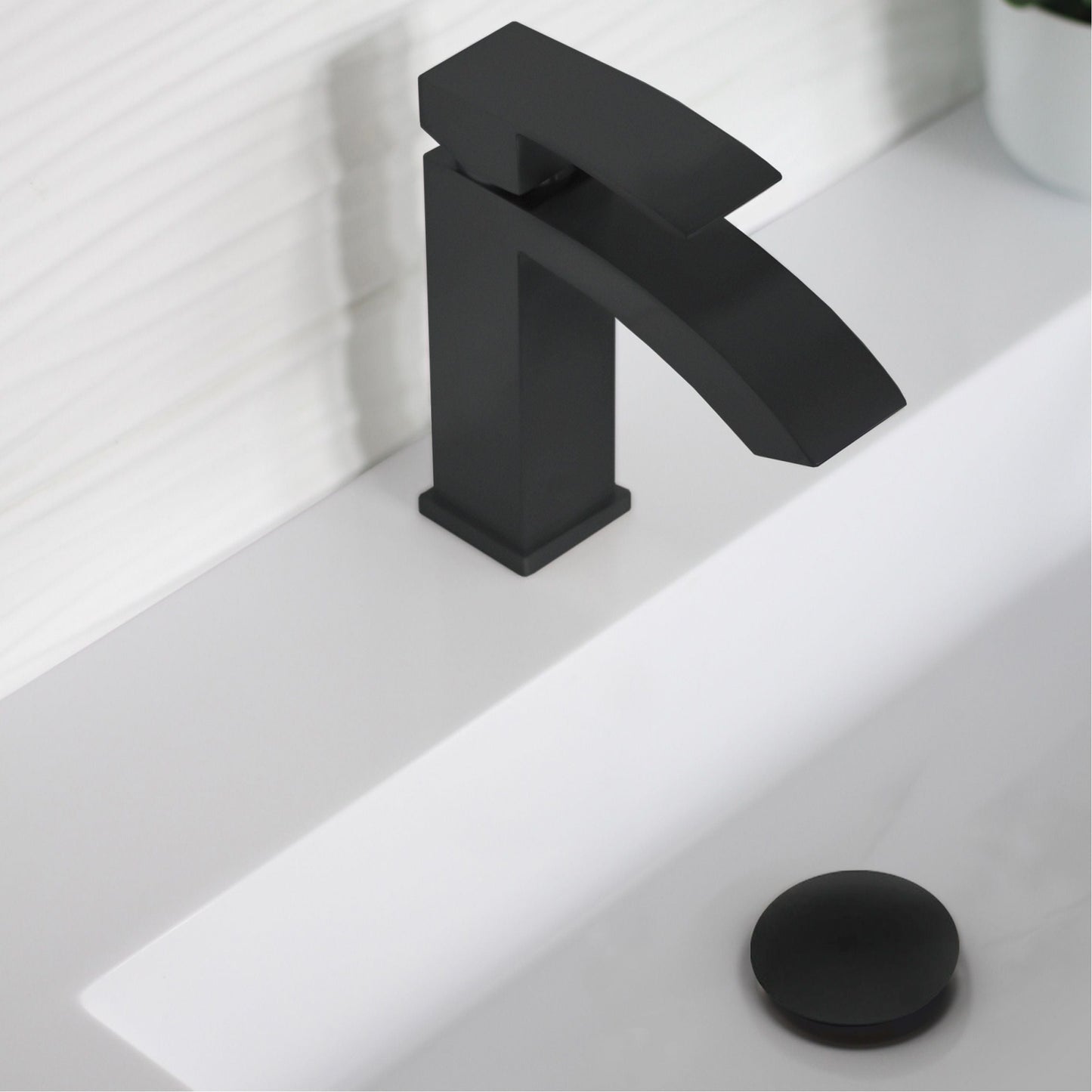 Stylish Pop-Up Drain with Overflow D-701N