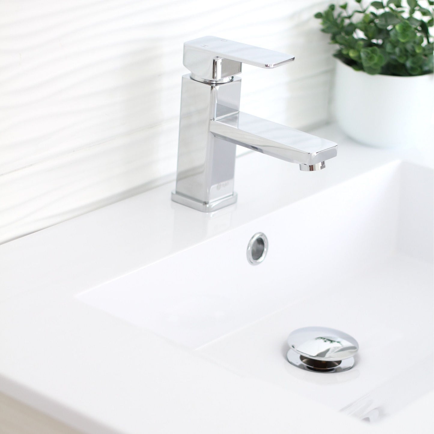Stylish Pop-Up Drain with Overflow D-701C