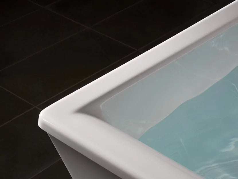 Kohler Stargaze 60" X 34" Freestanding Heated Bubblemassage Air Bath With Bask Heated Surface and Straight Shroud