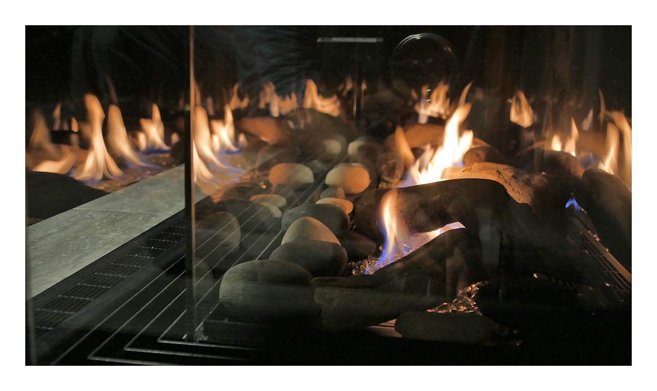 Toscana Peninsula Gas Fireplace