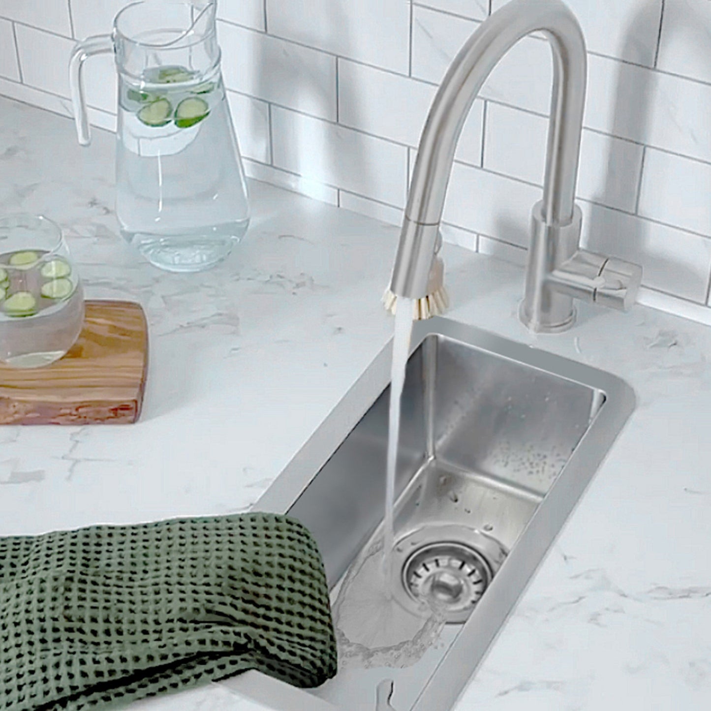 Stylish  9 inch Single Bowl Undermount and Drop-in Stainless Steel Kitchen Sink